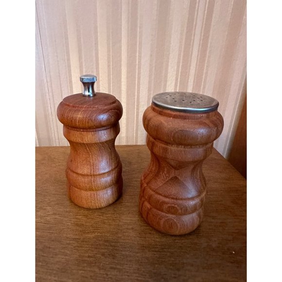 Teak Modern Salt & Pepper Shakers Pede, Designed by Peter Dienes, Holland, 1960s - Picture 1 of 5